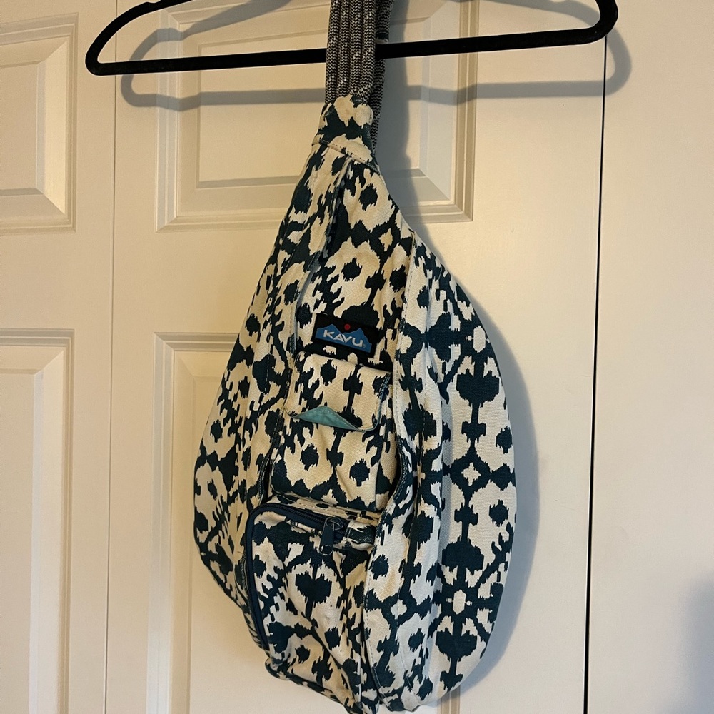 Kavu rope sling bag